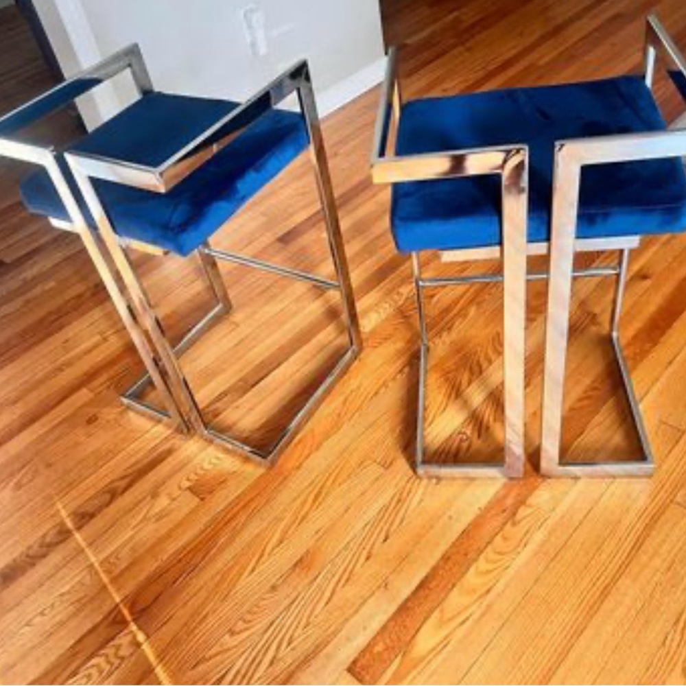 Barstools - Picture 2 of 3